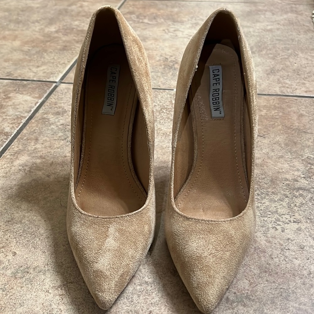 Suede tan heels
